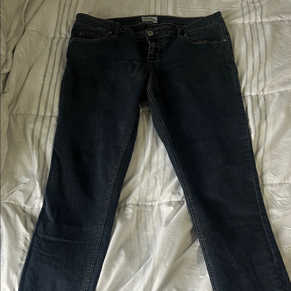 Aeropostale Women's Deep Indigo Straight Leg Jeans